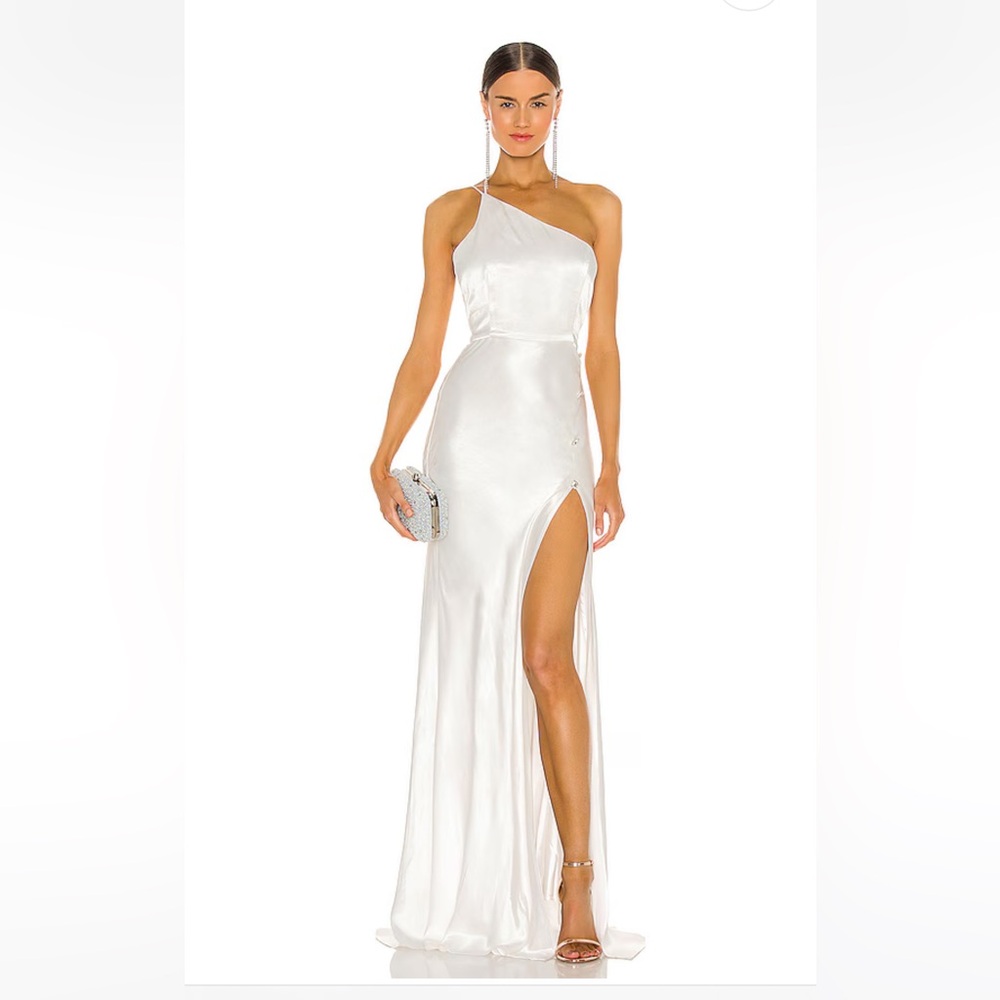 Hailey Gown in Ivory